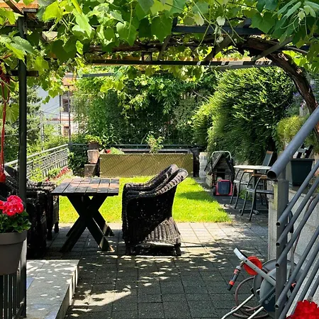 Nana-s Garden By Center Sarajevo